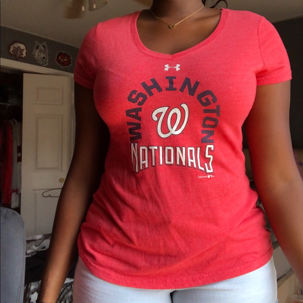 Baseball tee